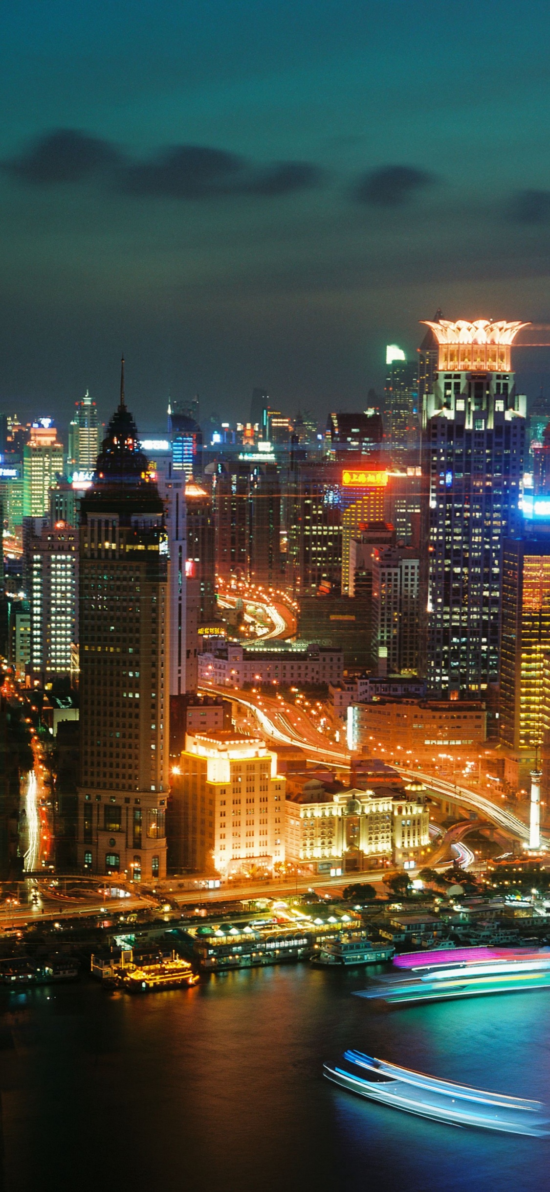 Обои Шанхай, город, городской пейзаж, городской район, метрополия в разрешении 1125x2436