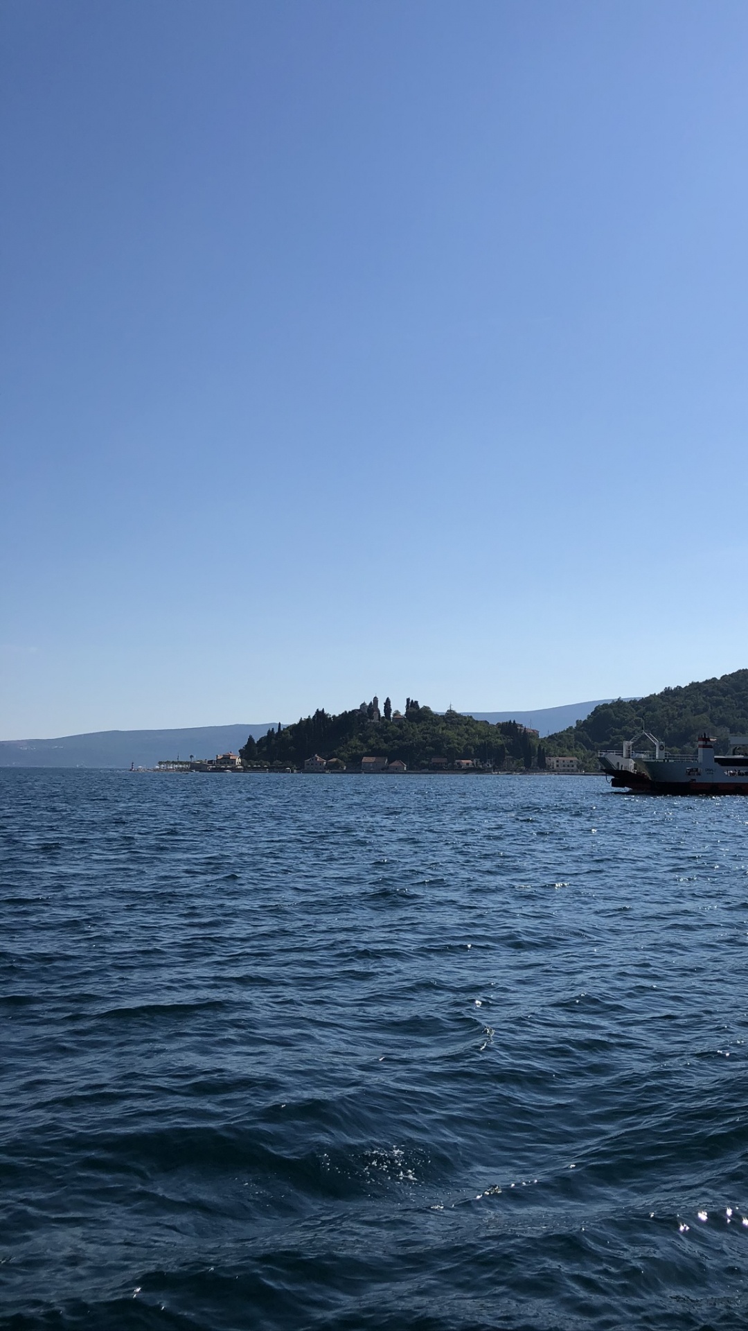 Обои море, Государственный парк Кодорус, гидроресурсы, жидкий, мыс в разрешении 1080x1920