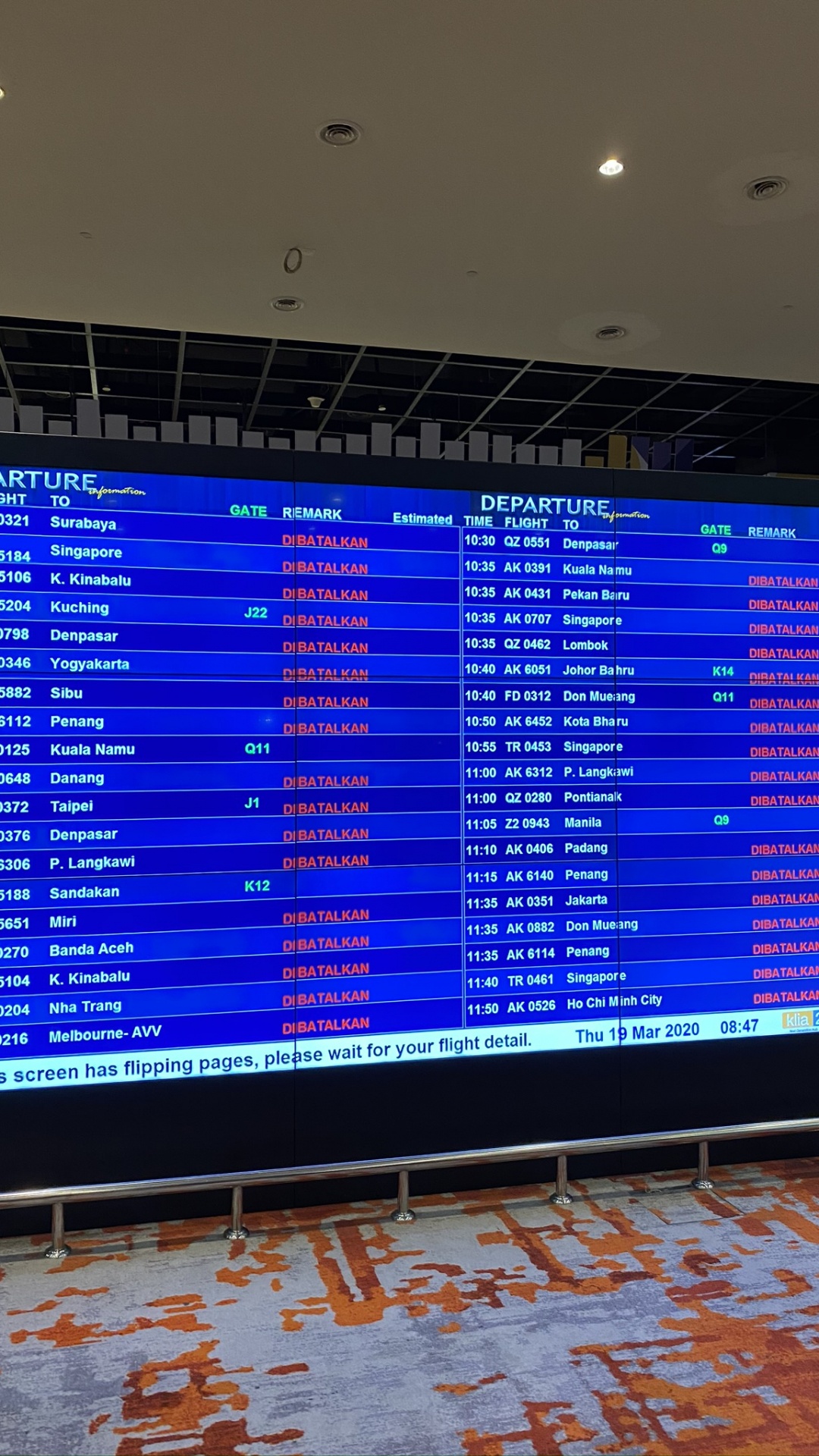 Обои аэропорт, COVID-19, аэропорт Suvarnabhumi, свет, электронное устройство в разрешении 1080x1920