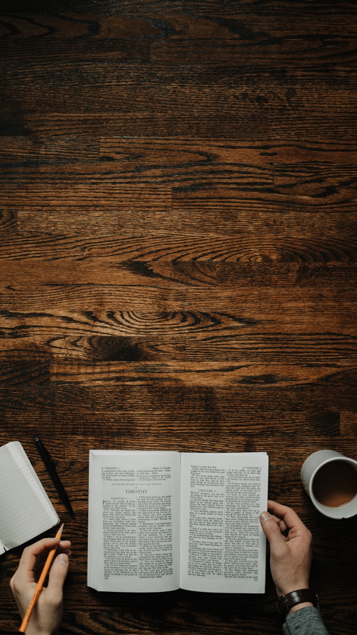 Обои чашка, текст, кофейная чашка, коричневый цвет, древесина в разрешении 720x1280