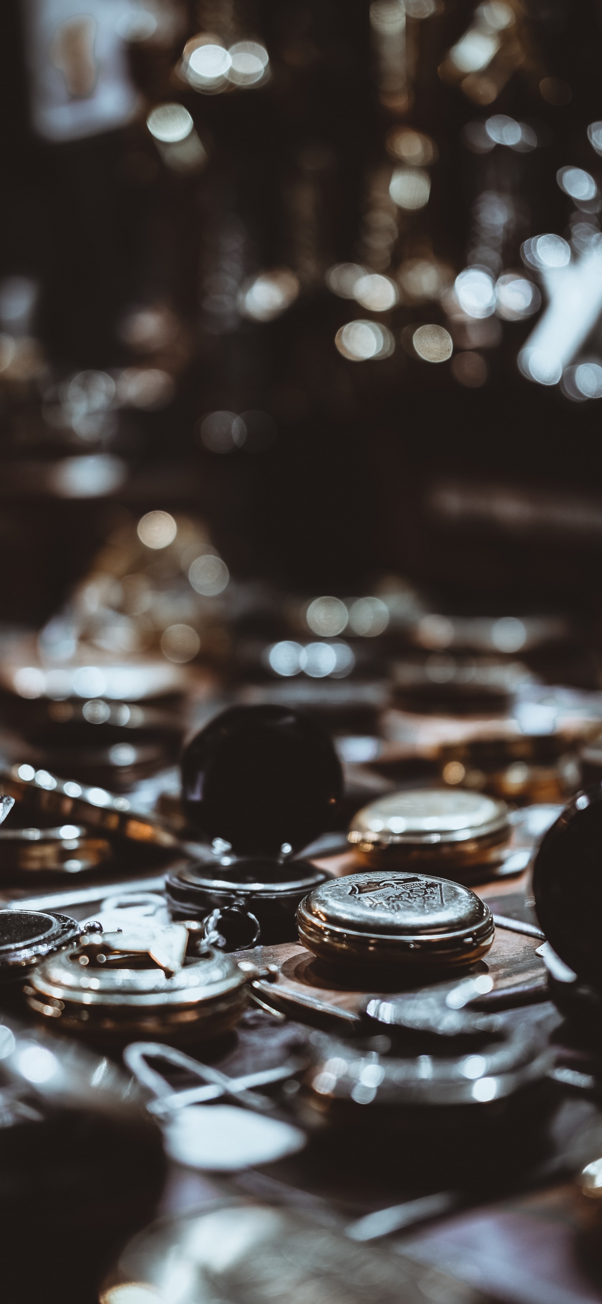 Обои жидкий, Криптовалюта, вода, черный и белый, падение в разрешении 1242x2688