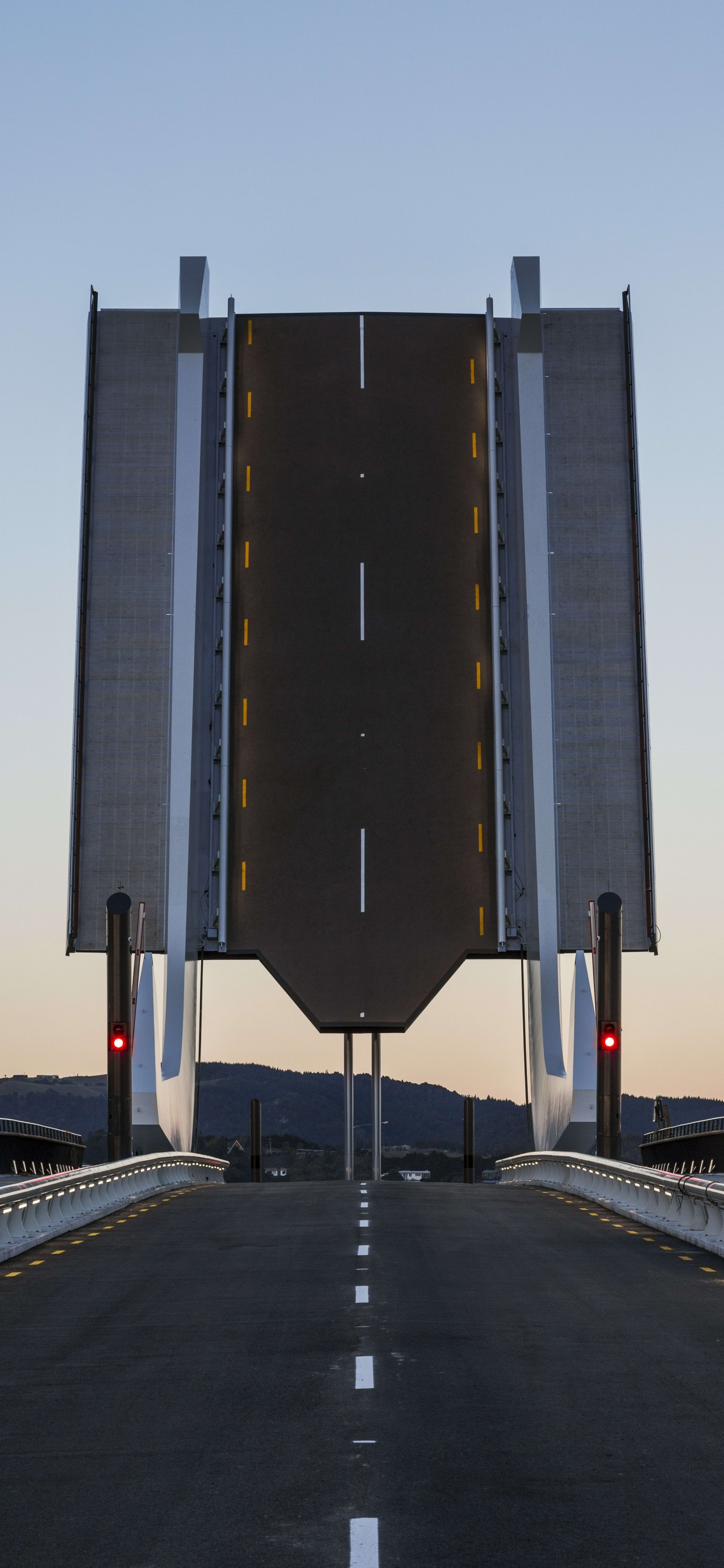 Обои мост, архитектура, Реки Htea, фасад, небо в разрешении 1242x2688