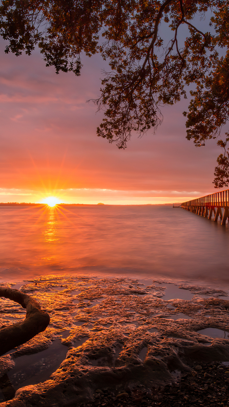 Обои пейзаж, пейзажная живопись, вода, облако, атмосфера в разрешении 750x1334