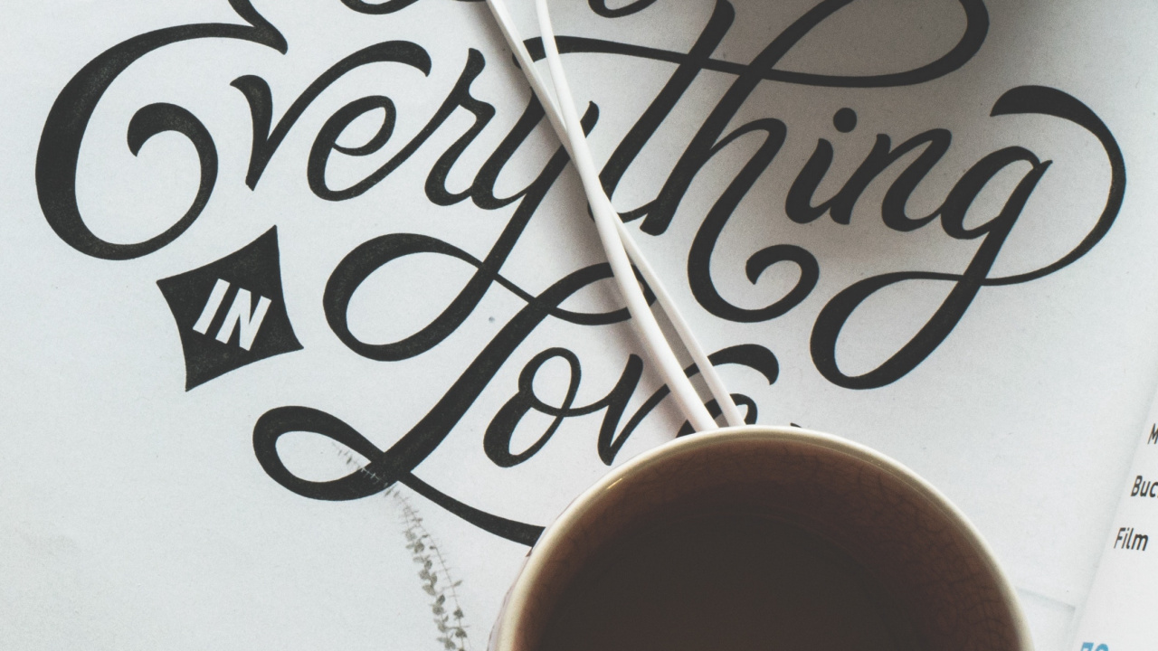 Обои наушники и кофе, кофе, наушники, планшет, андроид в разрешении 1280x720