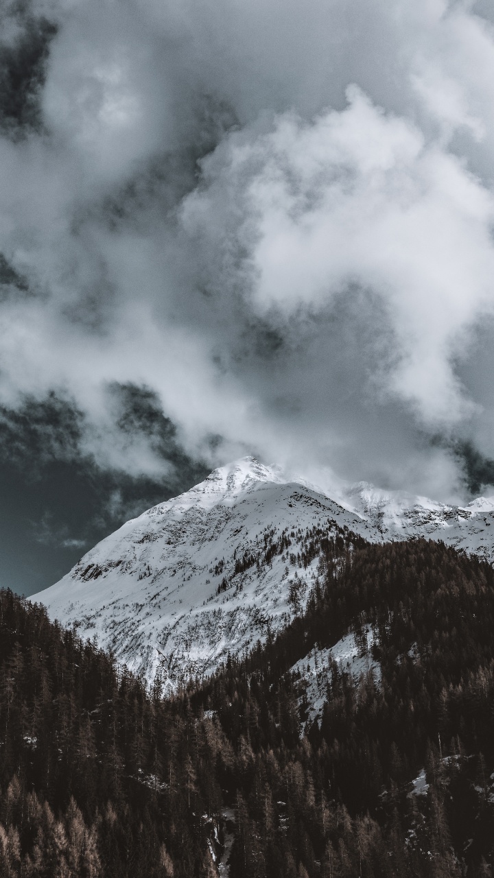 Обои горный рельеф, гора, облако, нагорье, зима в разрешении 720x1280