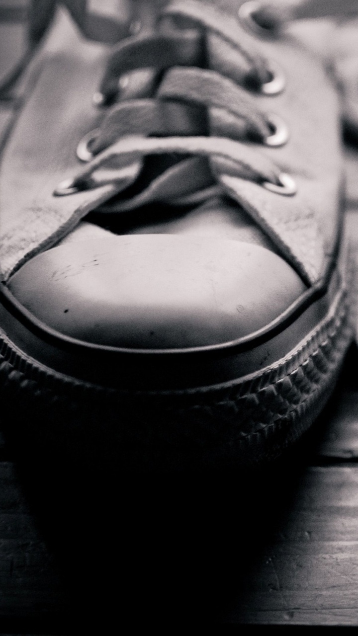 Обои башмак, кеды, шнурки, обратное, обувь в разрешении 720x1280