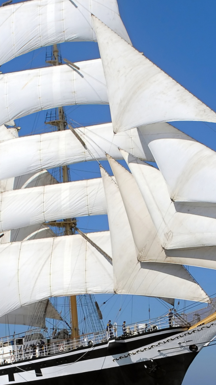 Обои корабль, высокий корабль, парусник, баркентины, клипер в разрешении 750x1334