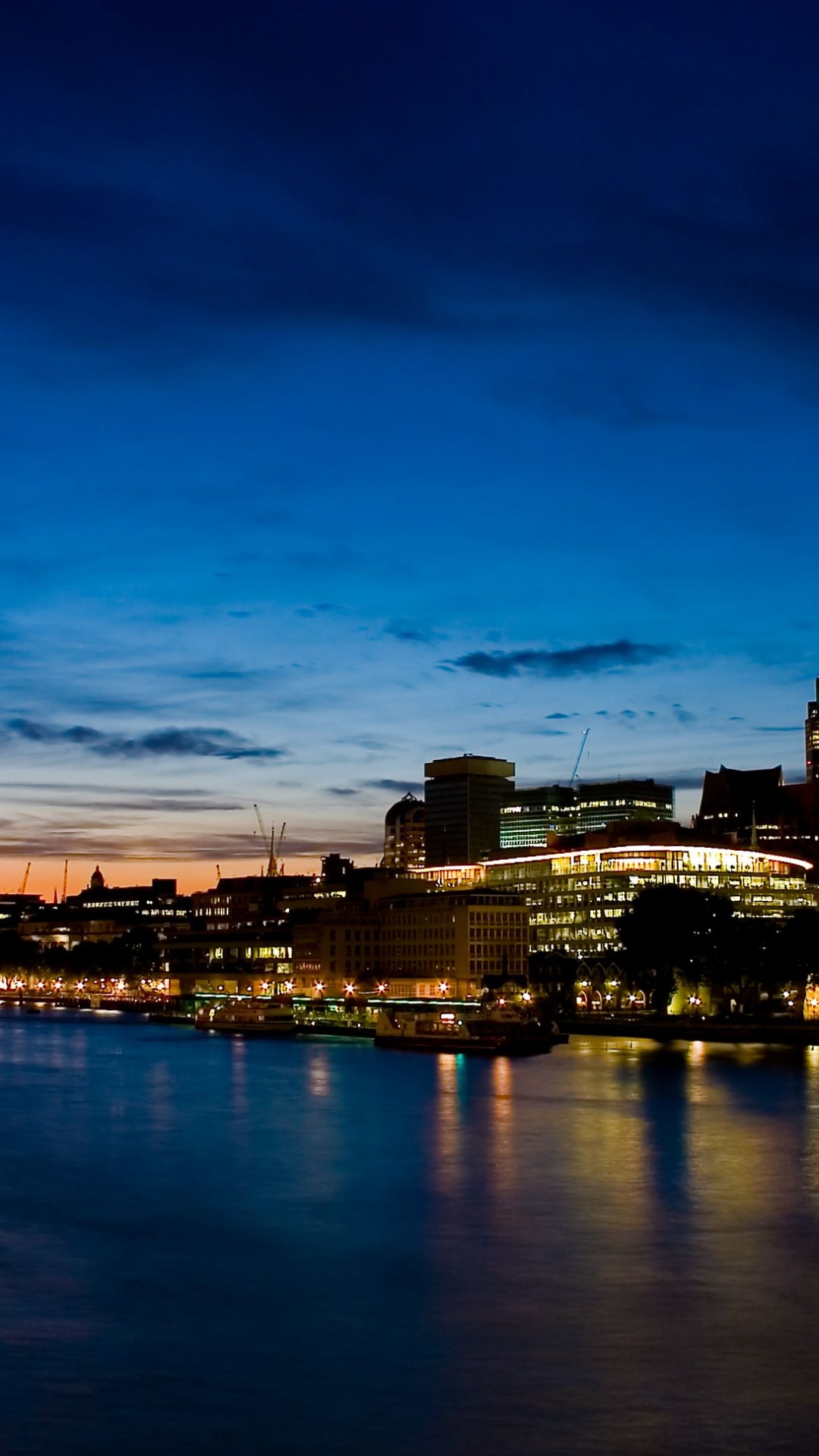 Обои небо, отражение, реки, водоем, горизонт в разрешении 1080x1920