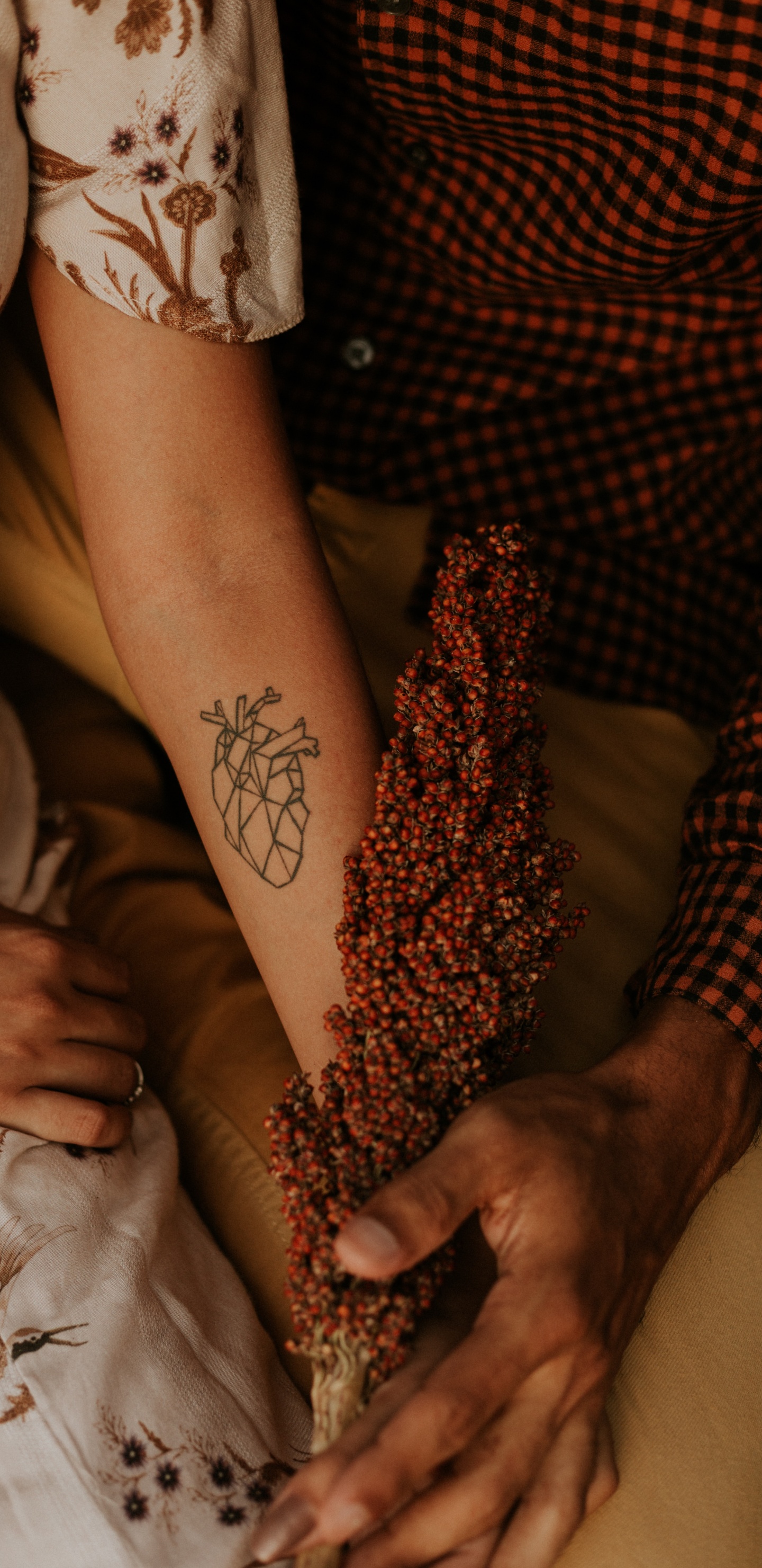 Обои менди, рука, дизайн, плоть, наручные в разрешении 1440x2960