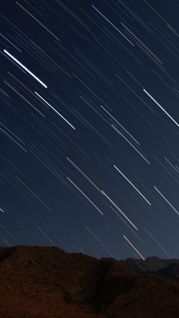 Обои звезда, ночное небо, Астрономия, астрономический объект, атмосфера в разрешении 720x1280