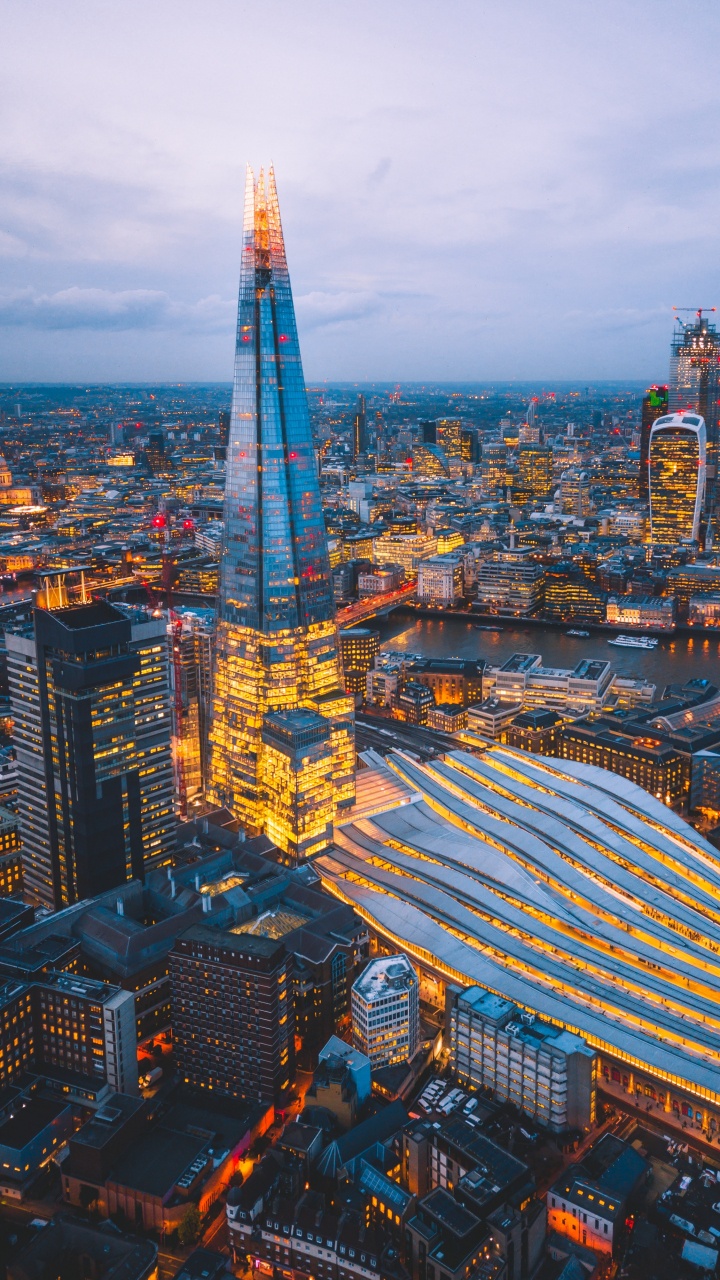 Обои городской пейзаж, город, городской район, метрополия, небоскреб в разрешении 720x1280