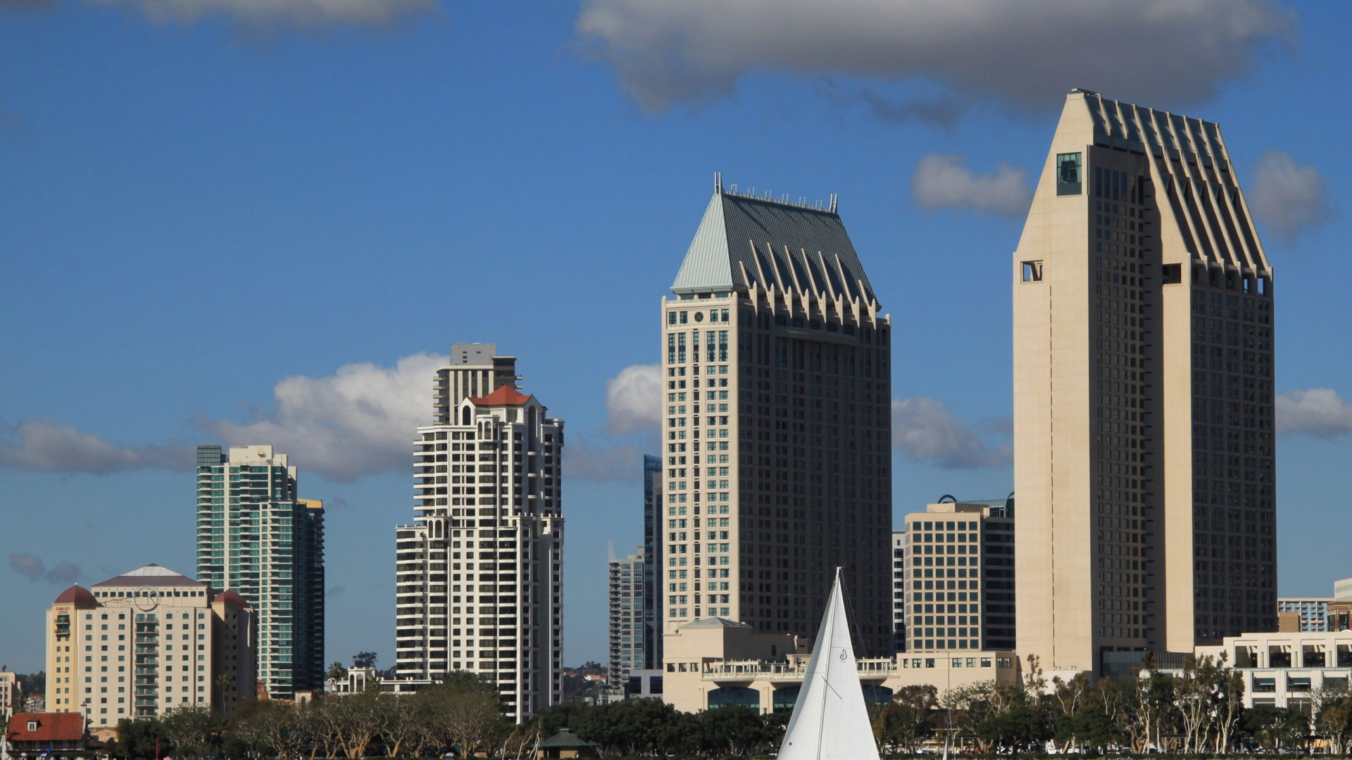 Обои Сан Диего, город, небоскреб, городской район, линия горизонта в разрешении 1920x1080