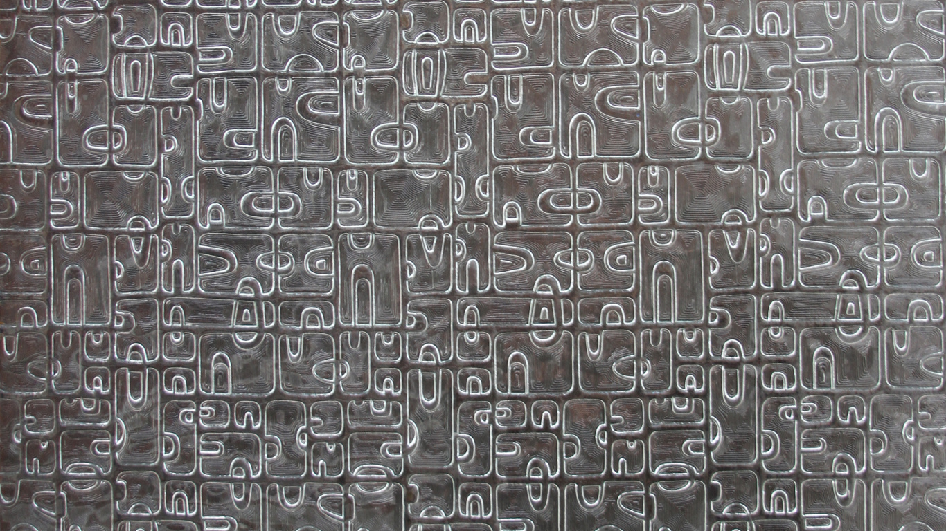 Обои стена, окно, текст, узор, кирпич в разрешении 1366x768