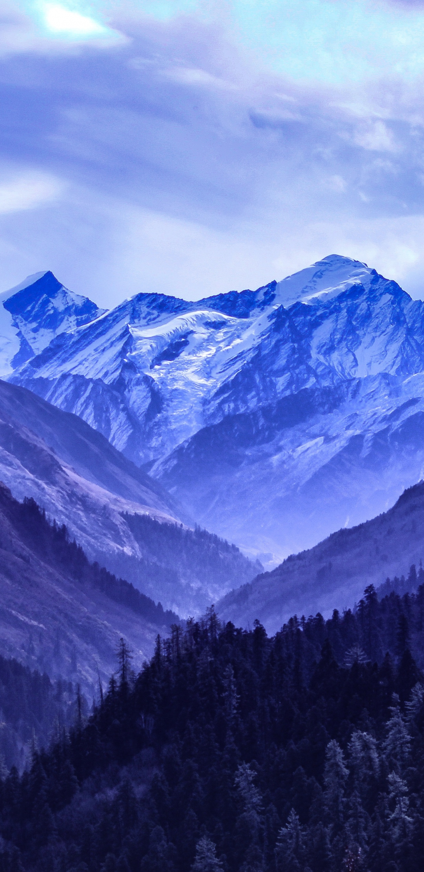 Обои гора, горный хребет, горный рельеф, нагорье, природа в разрешении 1440x2960