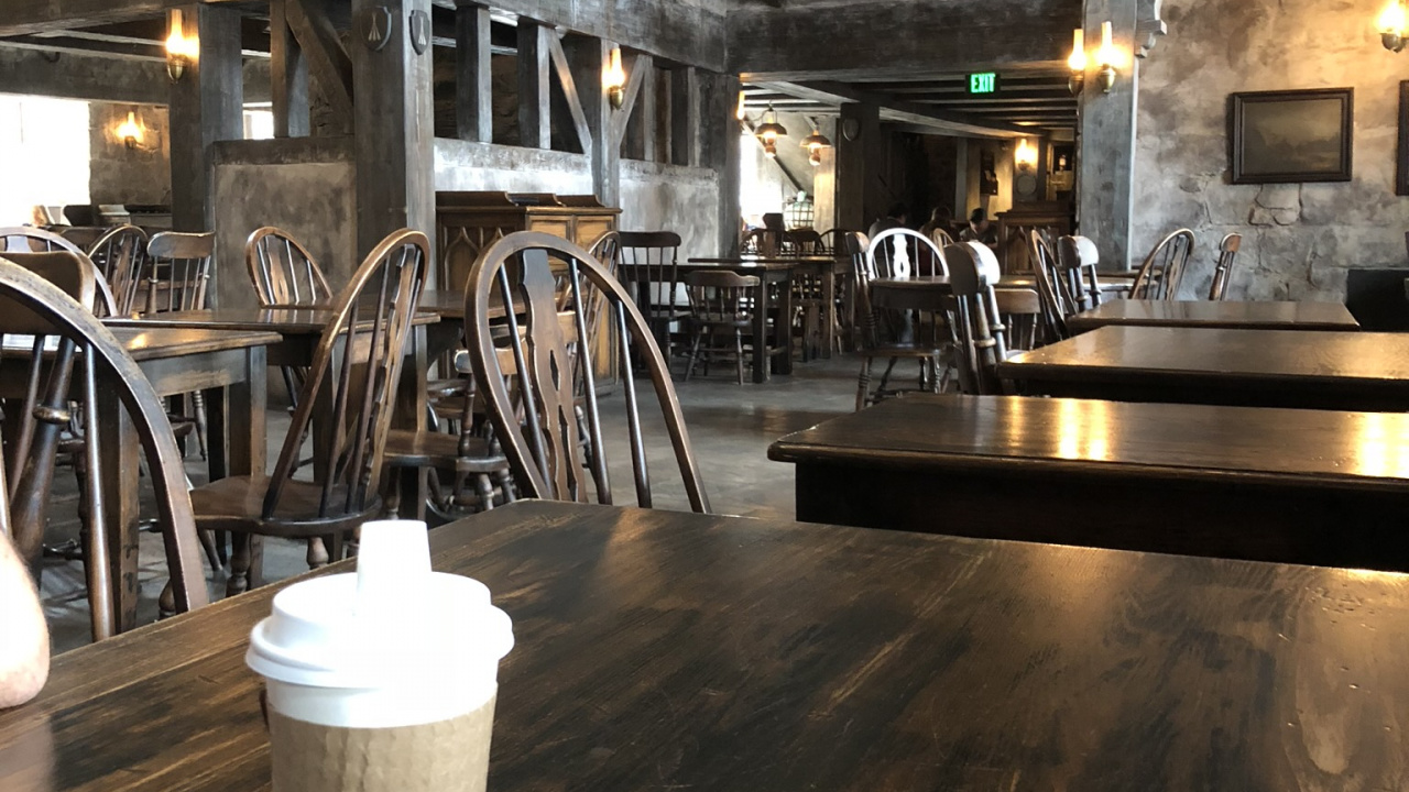 Обои Хогвартс, поздний завтрак, древесина, Кулинария, твердая древесина в разрешении 1280x720