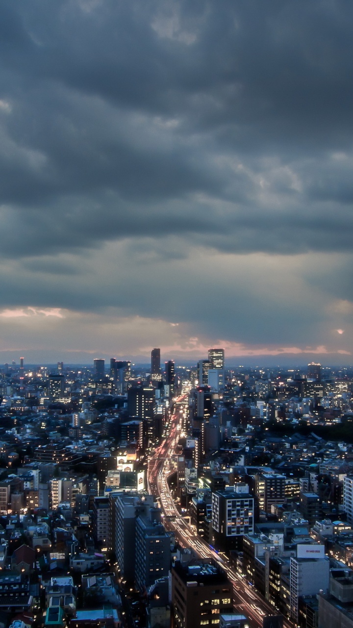 Обои городской пейзаж, горизонт, закат, город, городской район в разрешении 720x1280