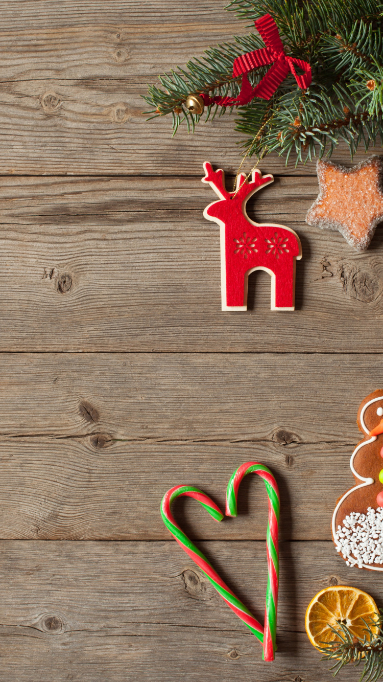 Обои Новый год, Рождество, имбирный пряник, рождественский орнамент, елка в разрешении 750x1334