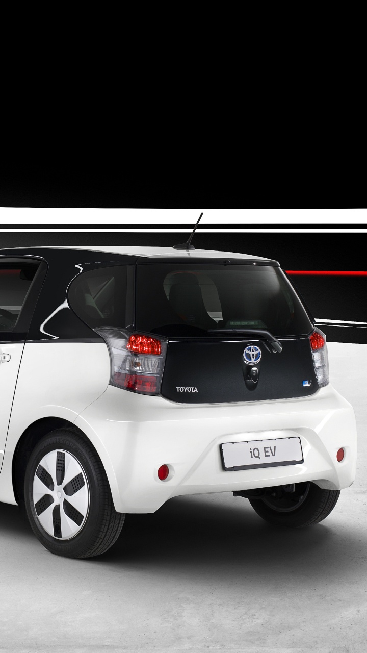 Обои toyota, авто, городской автомобиль, автомобиль, малолитражный автомобиль в разрешении 720x1280