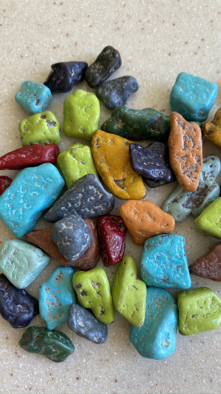 Обои шарик, рок, сладость, красочность, коллекция в разрешении 750x1334