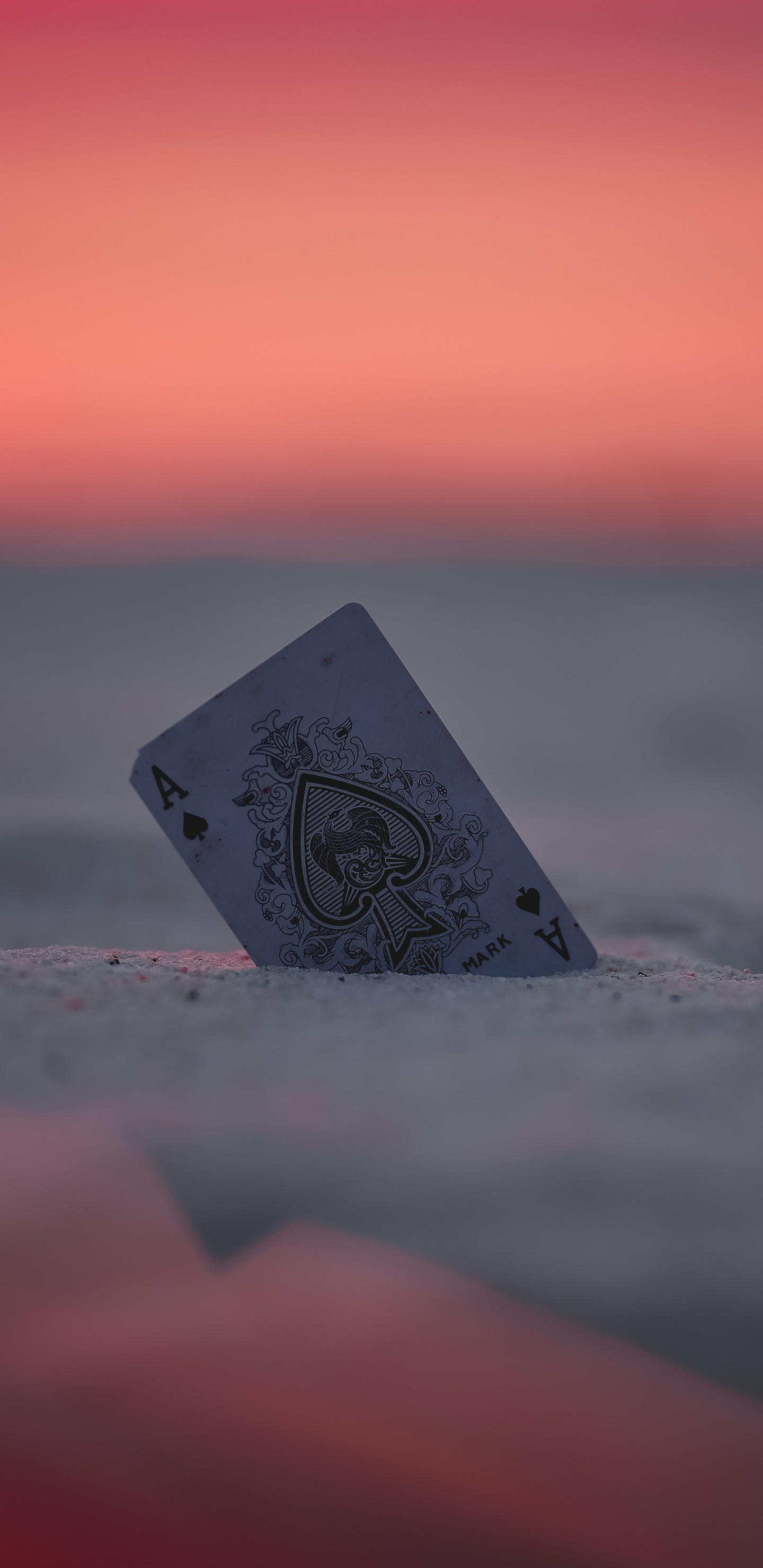 Обои туз, облако, ангел падает, розовый, гора в разрешении 1440x2960