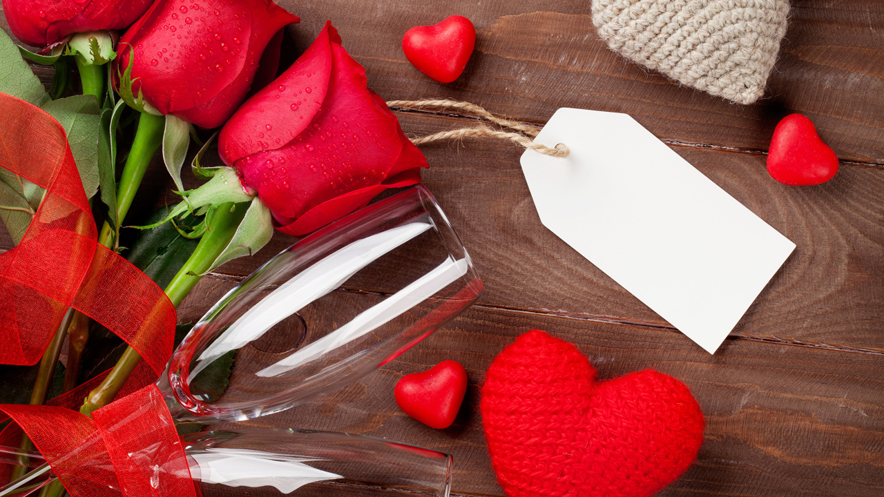 Обои День Святого Валентина, красный цвет, сердце, любовь, лепесток в разрешении 1280x720