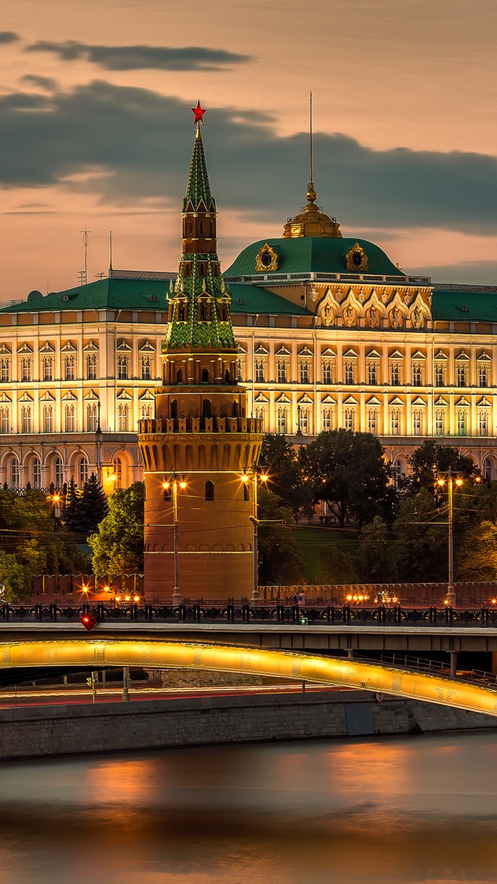 Обои город, ориентир, городской пейзаж, ночь, метрополия в разрешении 720x1280