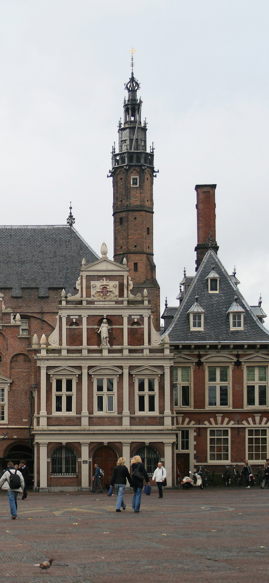 Обои мэрия, Амстердам, город, городская площадь, рыночная площадь в разрешении 1125x2436
