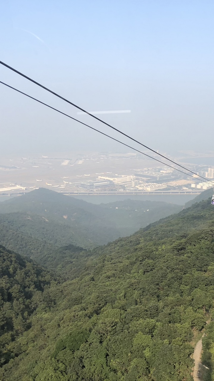 Обои горная станция, горный хребет, пейзажи гор, горный рельеф, природа в разрешении 720x1280