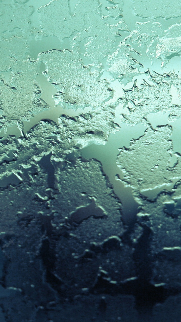 Обои вода, замораживание, падение, гидроресурсы, кристаллики льда в разрешении 720x1280