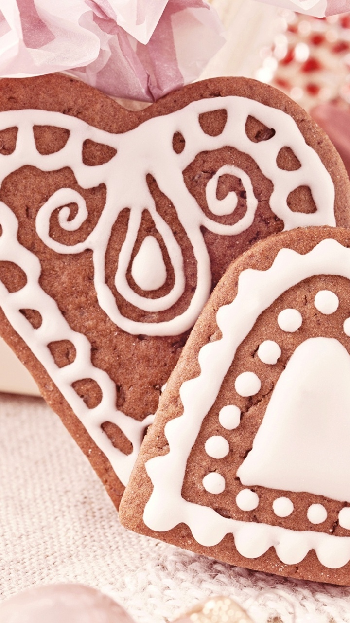 Обои сердце, печенье, имбирный пряник, обледенение, пища в разрешении 720x1280
