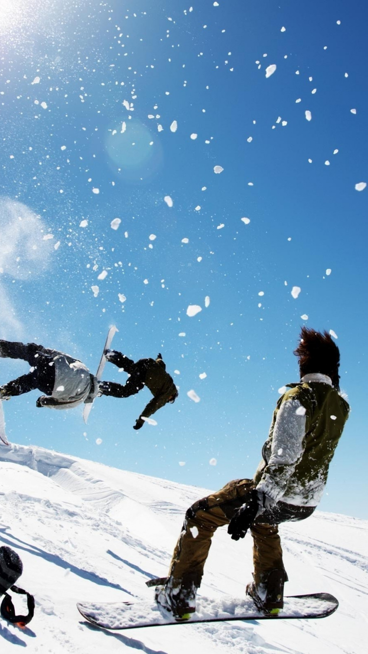 Обои сноуборд, лыжи, экстремальный вид спорта, зимний спорт, занятие спортом в разрешении 750x1334