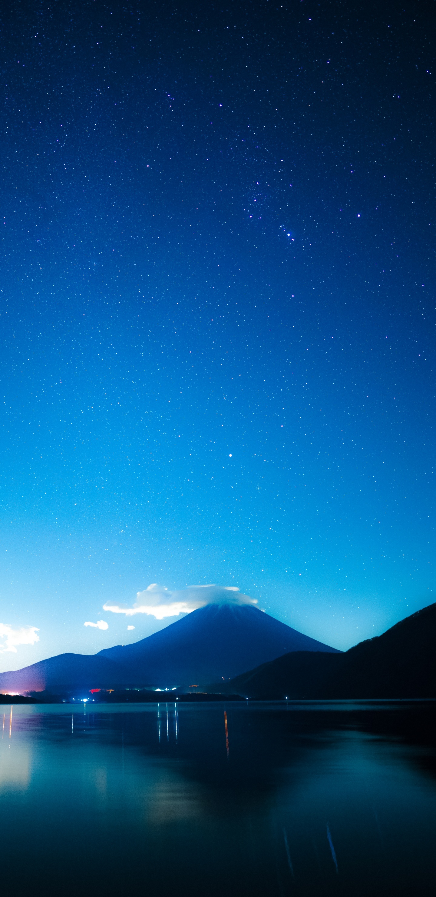 Обои вода, атмосфера, синий, свет, природный ландшафт в разрешении 1440x2960