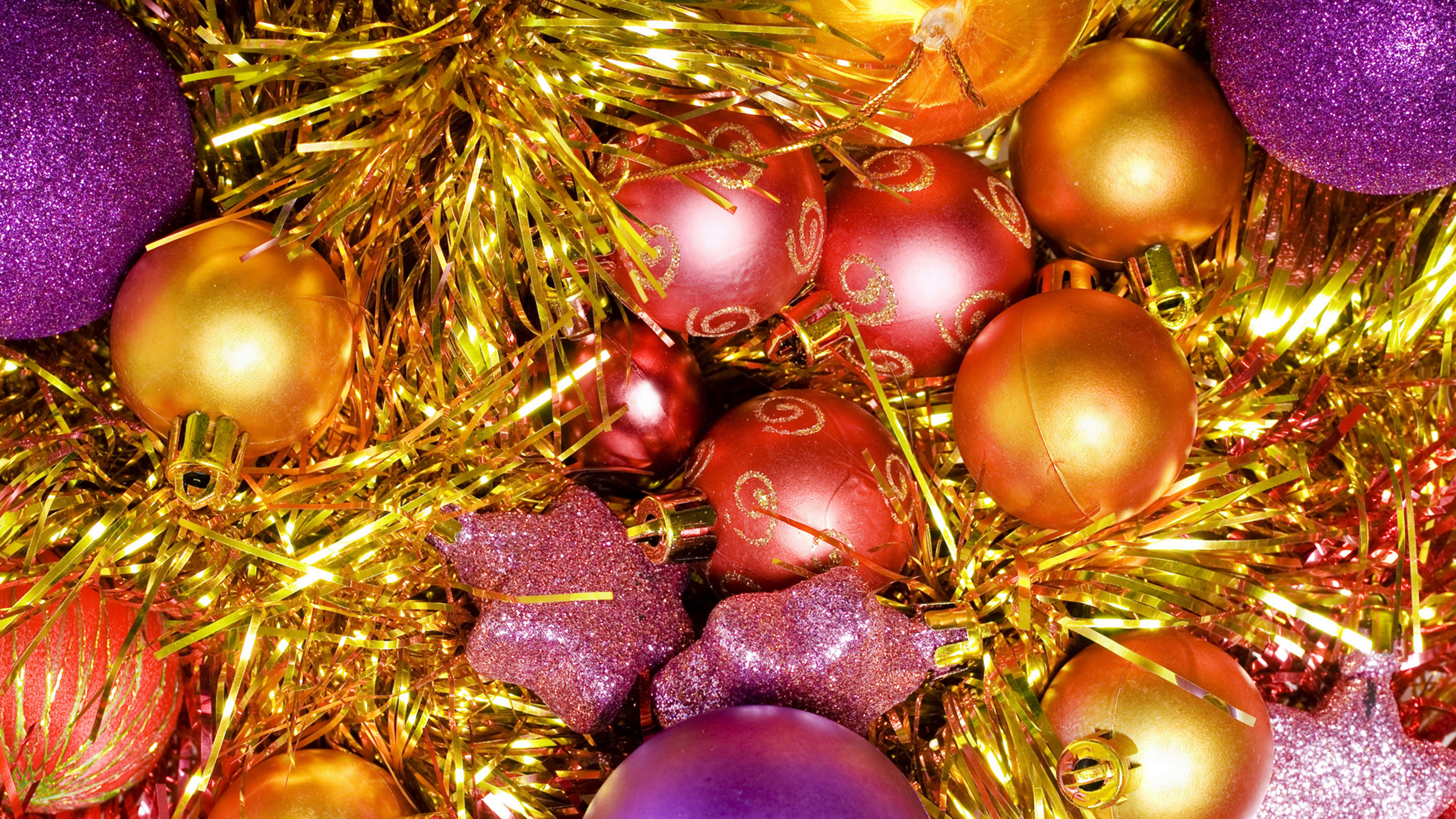 Обои Рождественский день, рождественский орнамент, елка, Новый год, праздник в разрешении 3840x2160