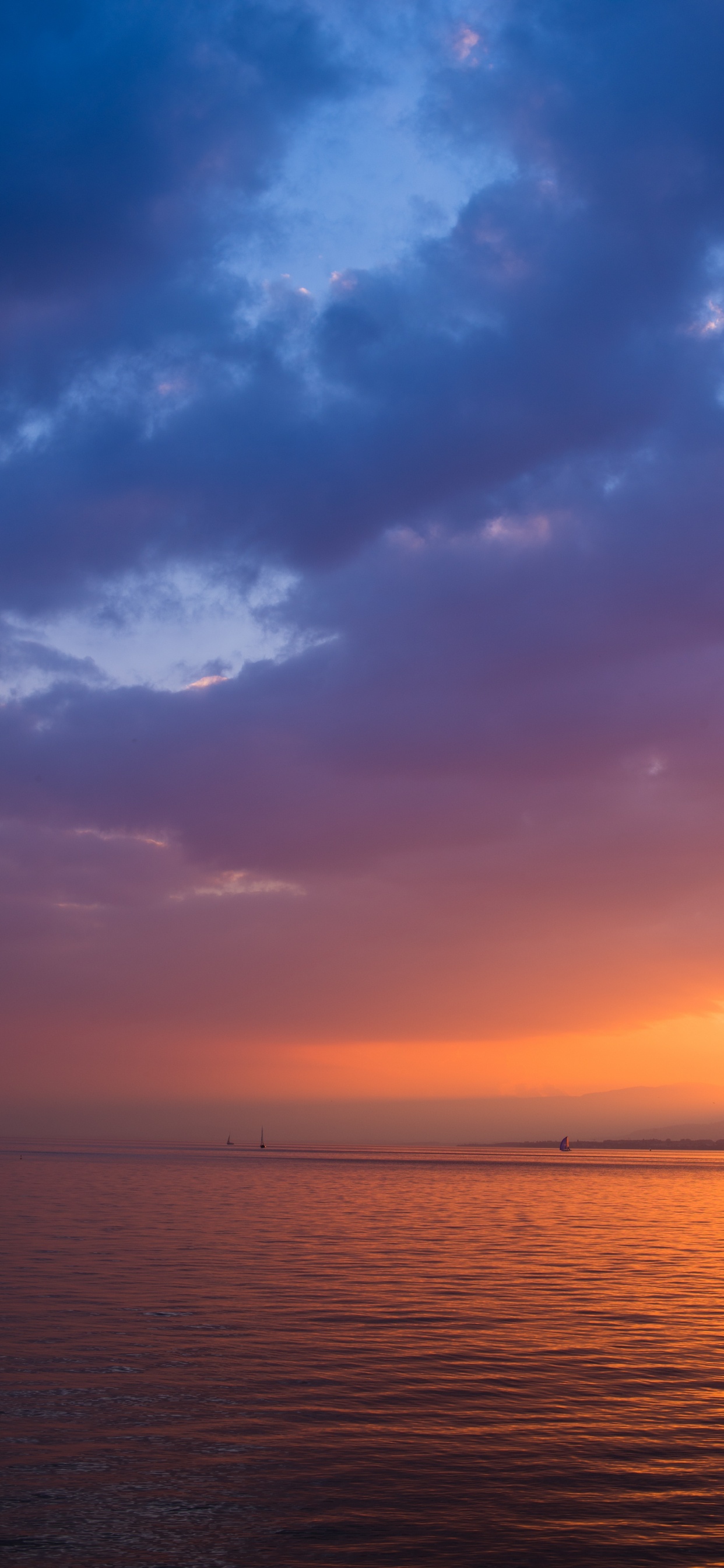 Обои закат, ios, облако, вода, атмосфера в разрешении 1242x2688