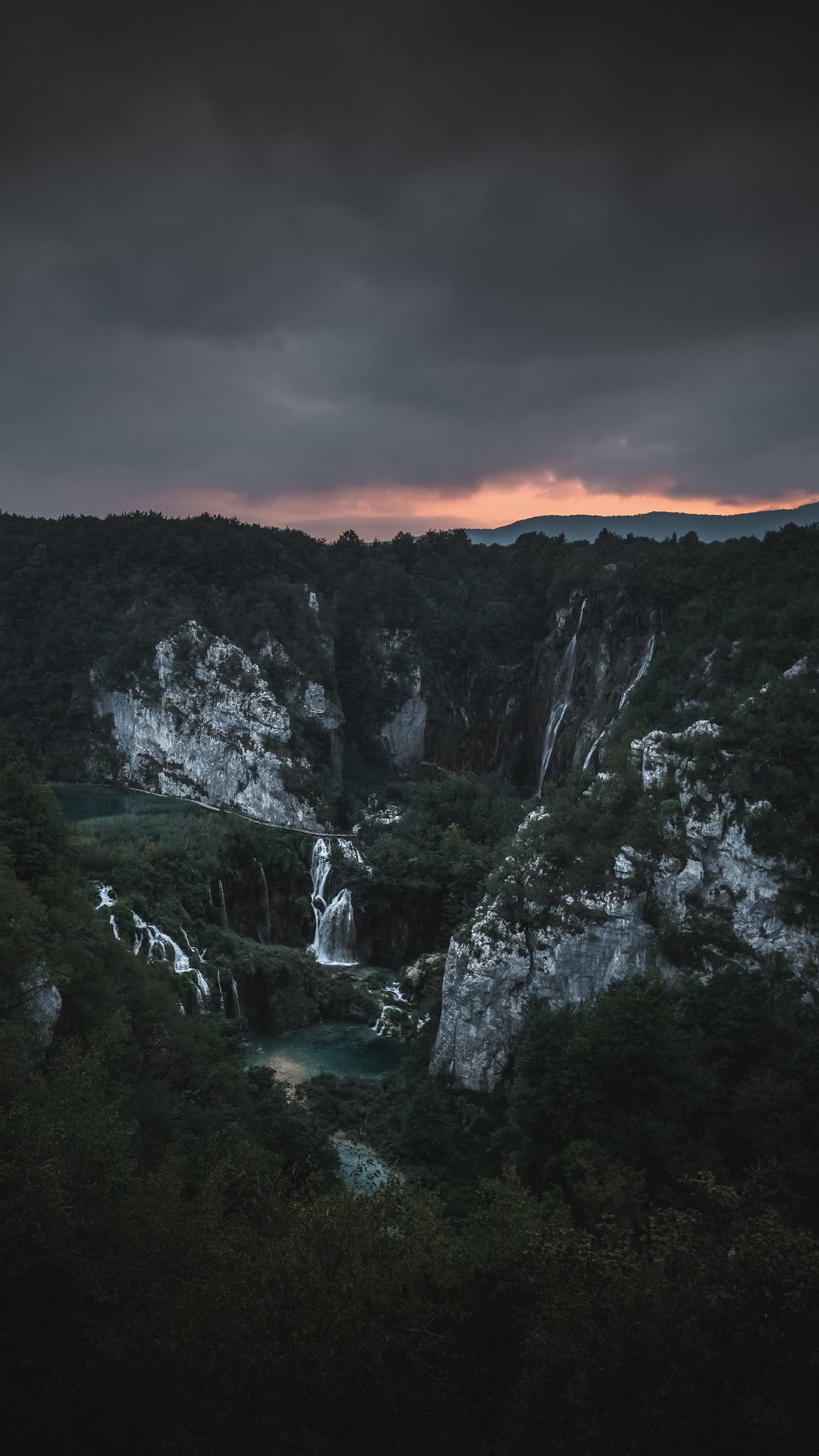 Обои природа, черный, небо, Gronjan, дикая местность в разрешении 1080x1920