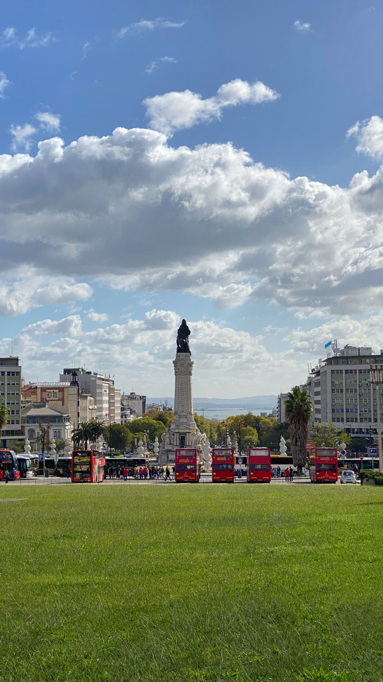 Обои пистолет для пенополиуретана 025ст, облако, общественное место, город, городской район в разрешении 750x1334