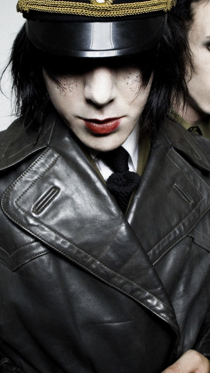 Обои фэшн, субкультуры, длинные волосы, тяжелый металл, мода в разрешении 720x1280