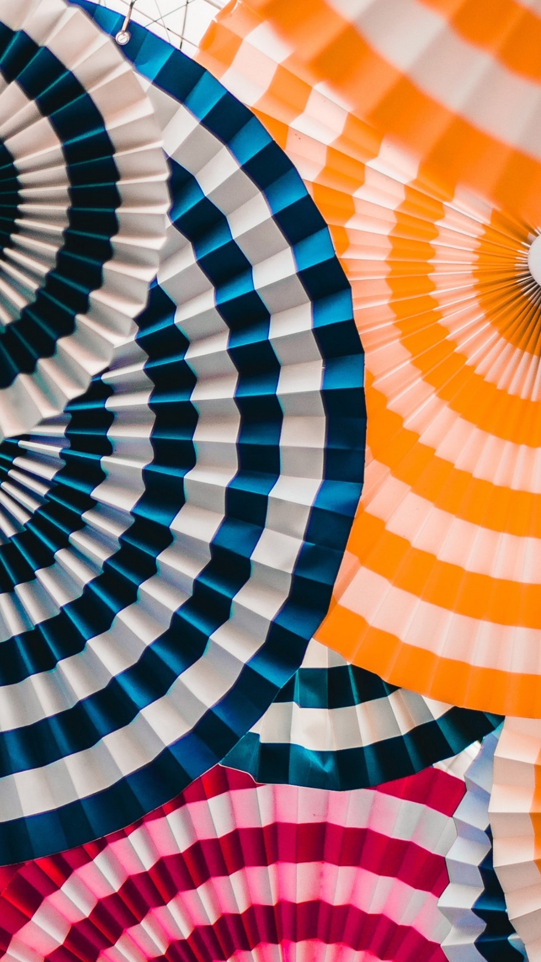 Обои Телефон Рог, белые, свет, лазурный, ткань в разрешении 1080x1920