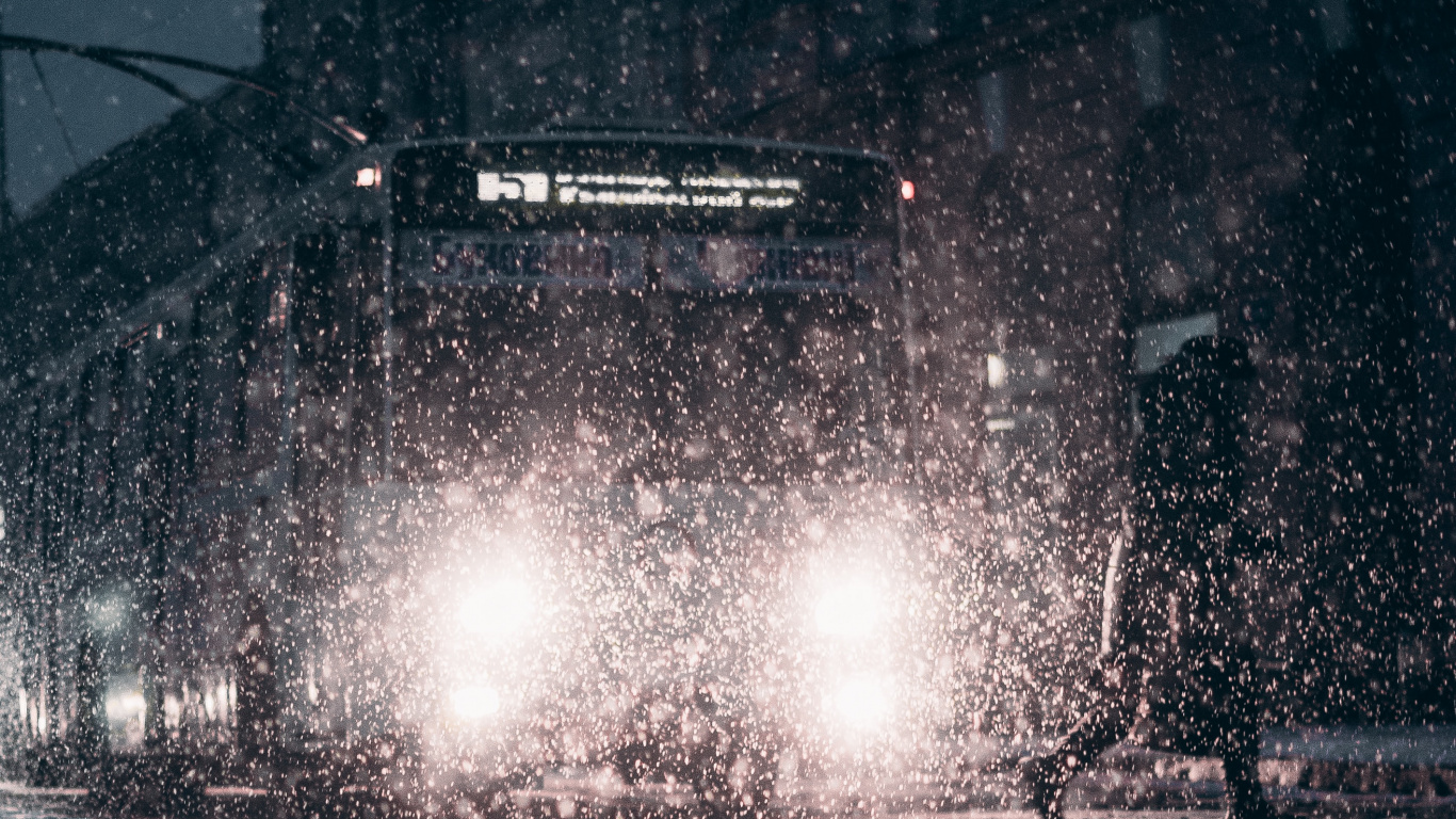 Обои ночь, море, вода, облако, природа в разрешении 1366x768