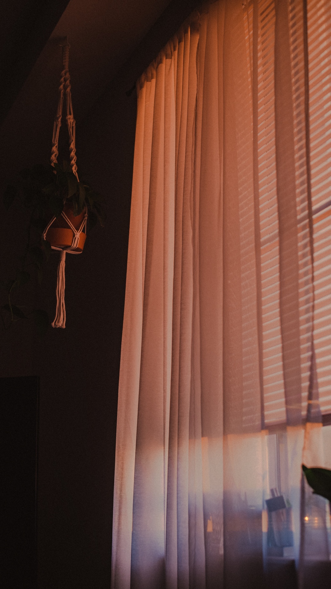 Обои дизайн интерьера, ткань, Жалюзи Оттенки, дизайн, освещение в разрешении 1080x1920