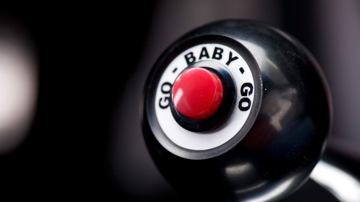 Обои бильярдный шар, восемь мяч, макросъемка в разрешении 1366x768