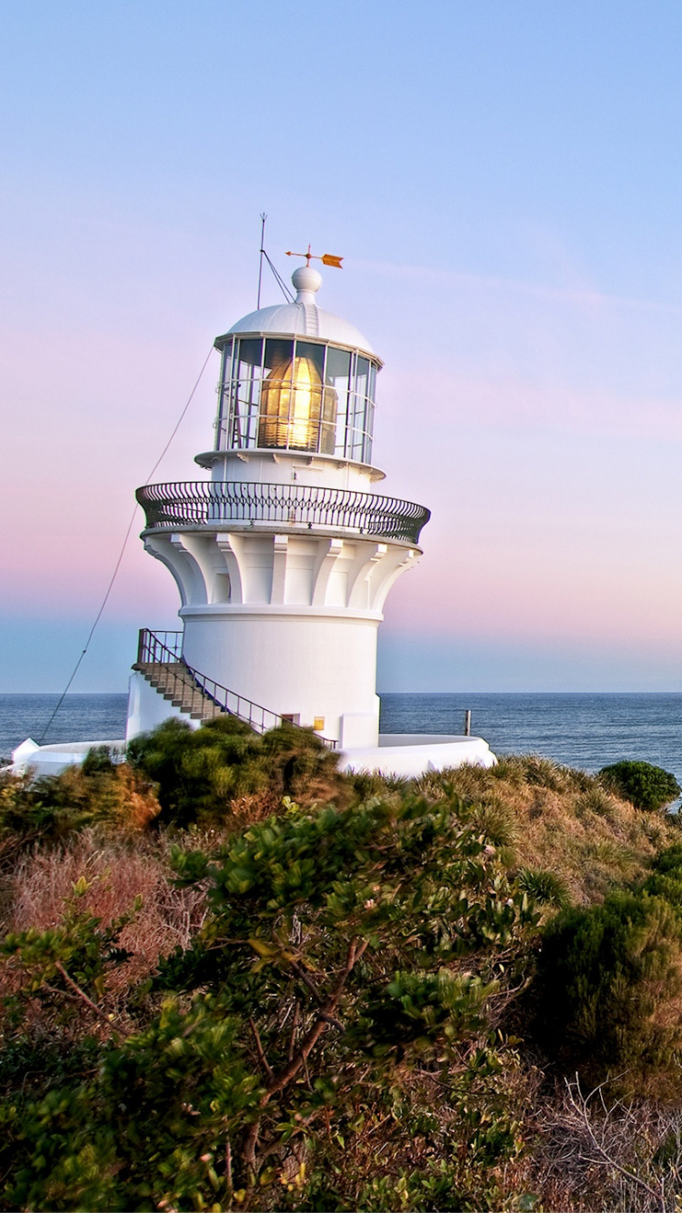 Обои Маяк, вышка, море, Сигнальная башня, мыс в разрешении 750x1334