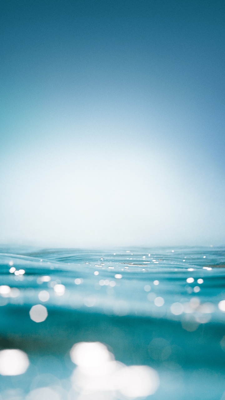 Обои яблоко, ios, смартфон, вода, жидкий в разрешении 720x1280