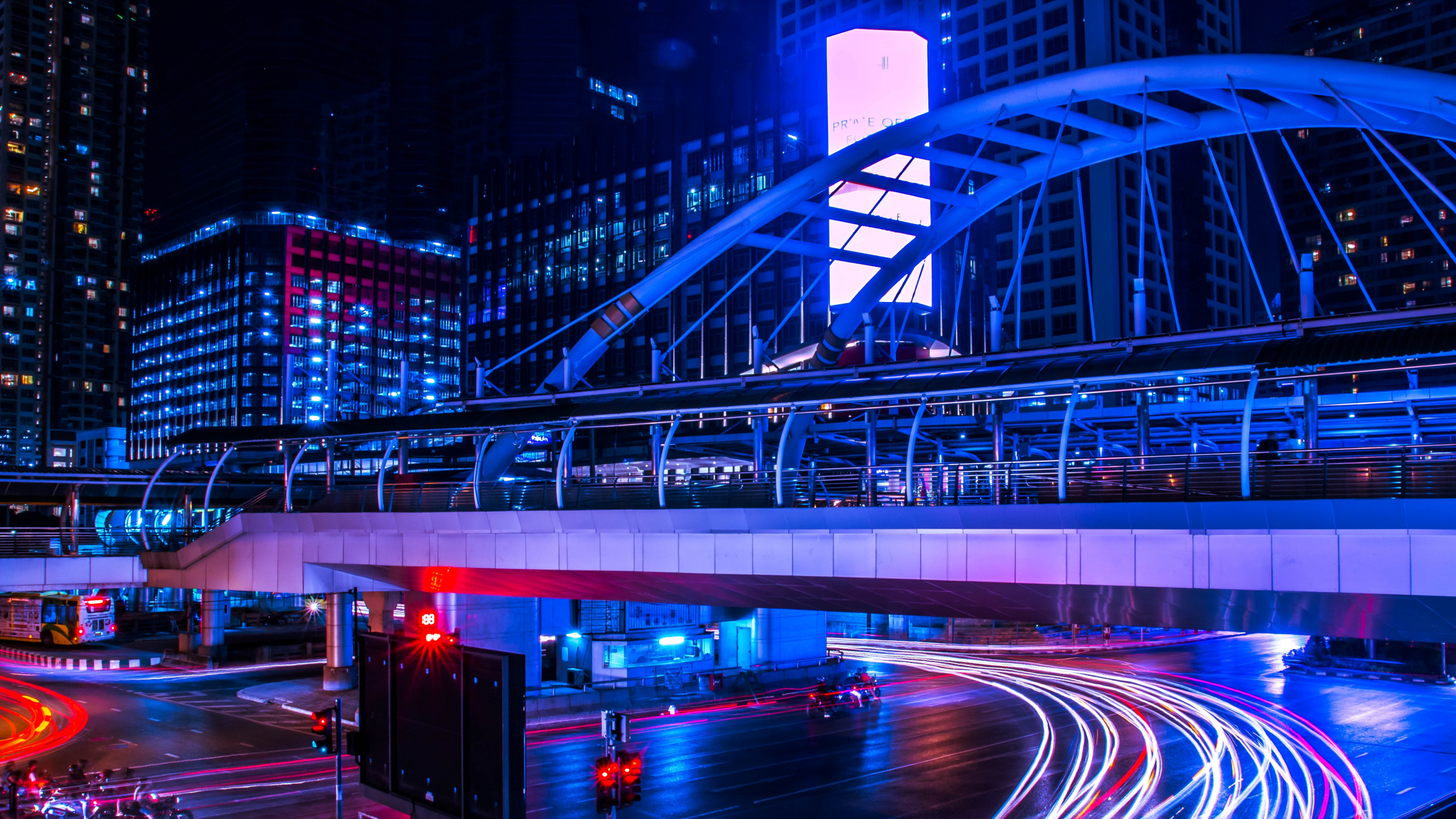 Обои метрополия, экспозиция, освещение, ночь, городской район в разрешении 2560x1440