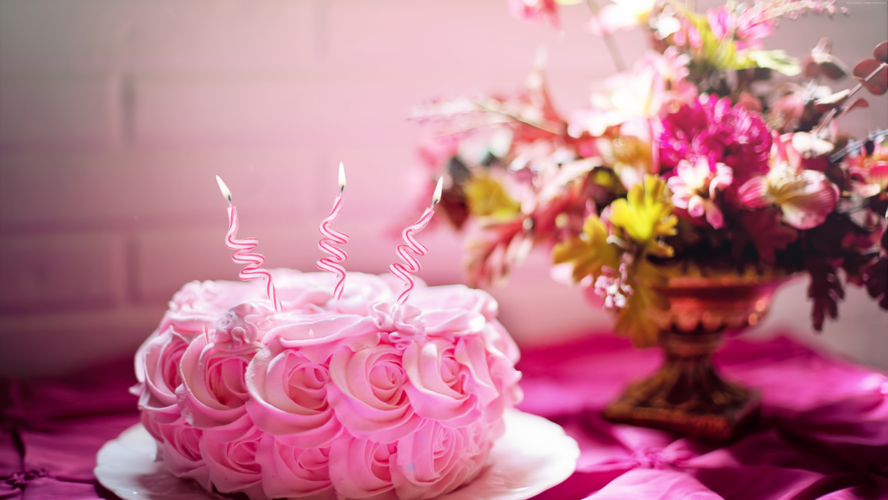 Обои обледенение, праздничный торт, торт украшение, розовый, сладость в разрешении 1280x720