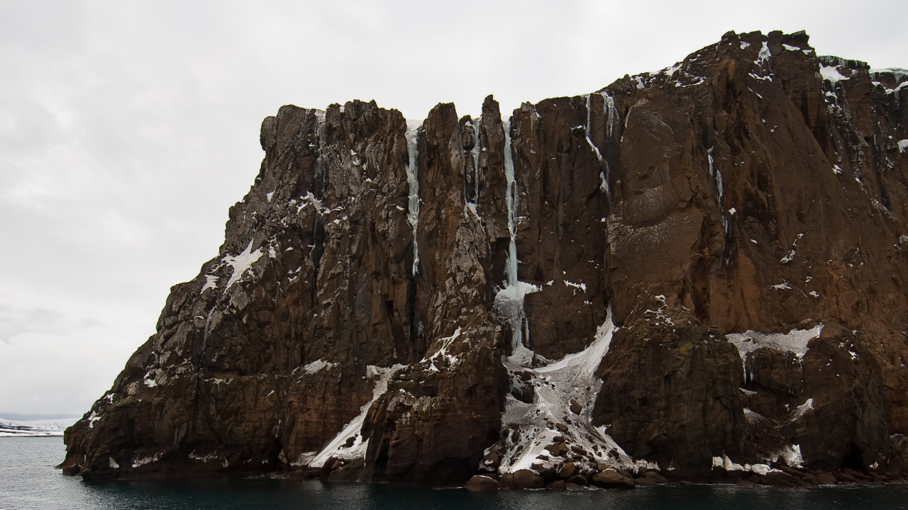 Обои водоем, море, рок, прибрежные и океанические рельефы, обрыв в разрешении 1280x720