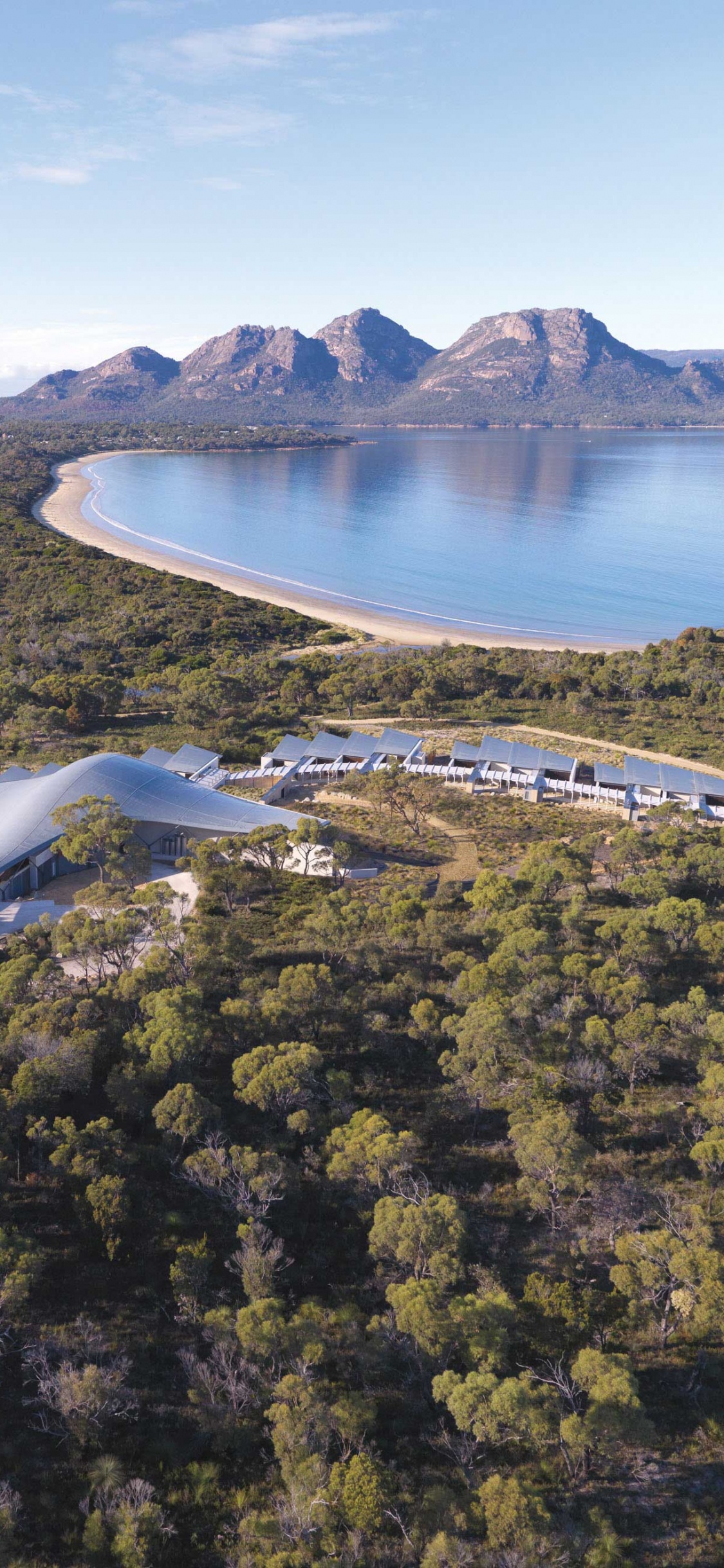 Обои Фрейсине Где, Полуостров Фрейсине, жилье, гора, природный заповедник в разрешении 1125x2436