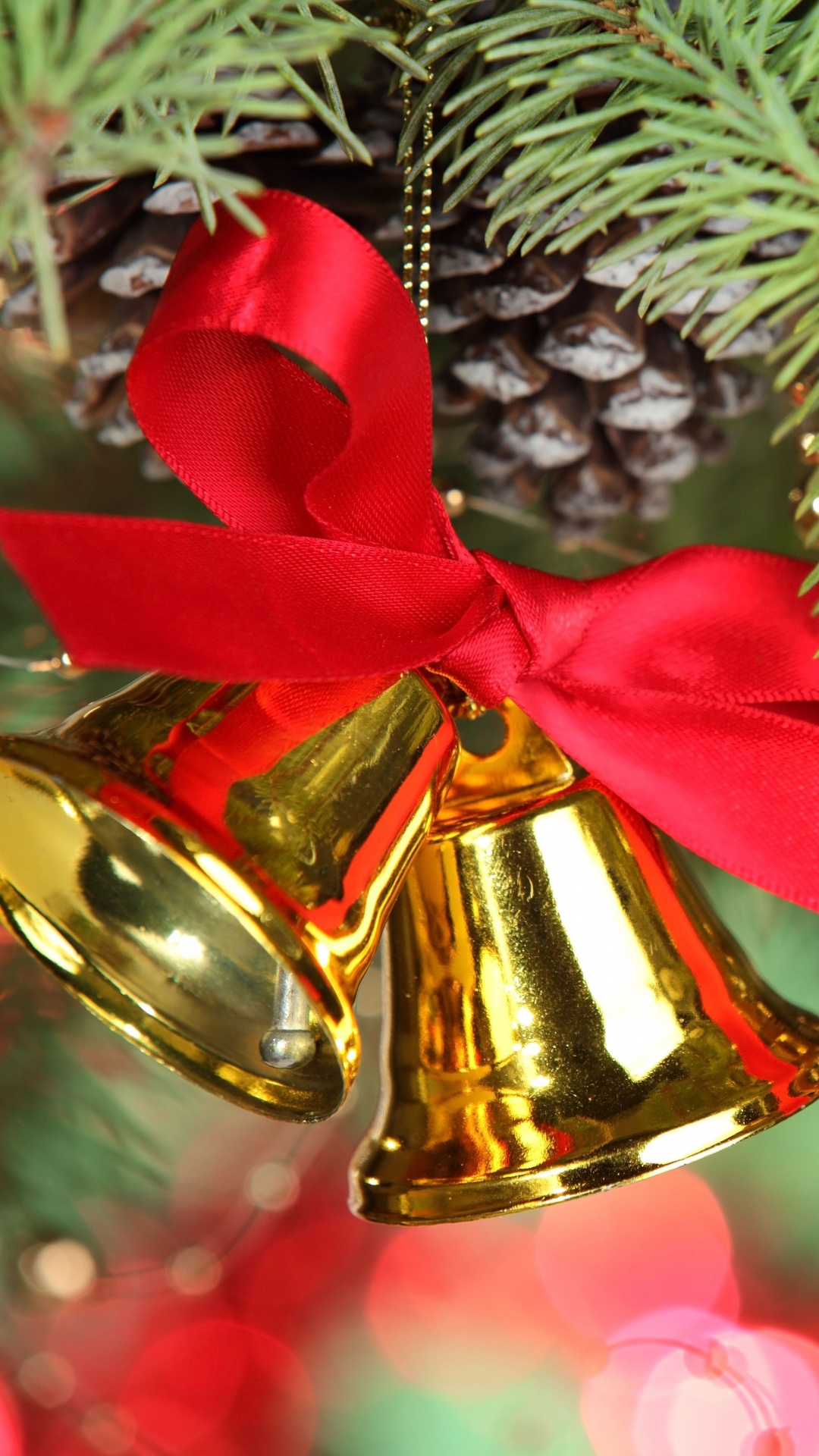 Обои Рождественские украшения, Рождественский день, колокольчик, елка, праздник в разрешении 1080x1920