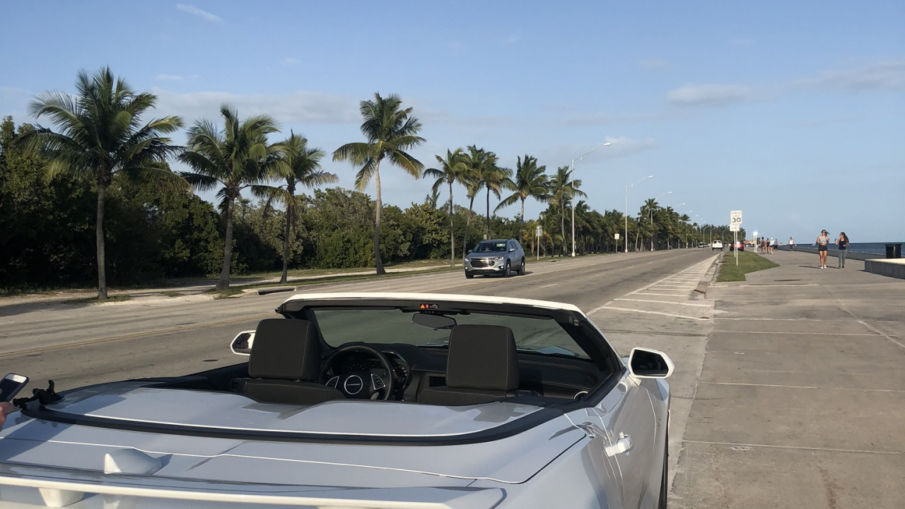 Обои Шевроле камаро, Король, автомобиль среднего размера, автомобильное освещение, автомобильный экстерьер в разрешении 1280x720