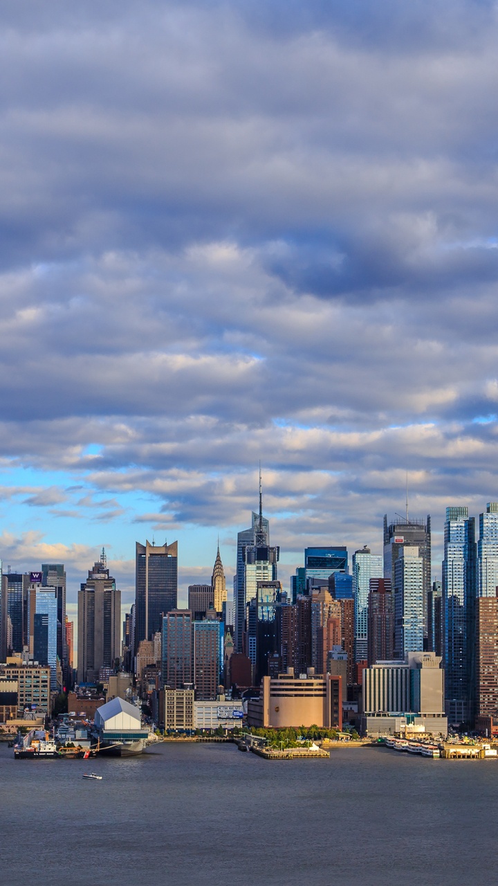 Обои вид на Нью-Йорк, Манхеттен, городской пейзаж, город, линия горизонта в разрешении 720x1280